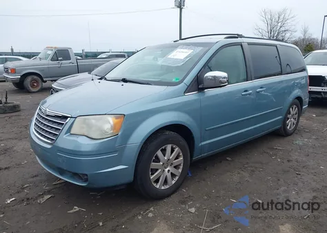 2008 Chrysler Town & Country Touring z USA, uszkodzony, nr VIN 2A8HR54P48R132993
